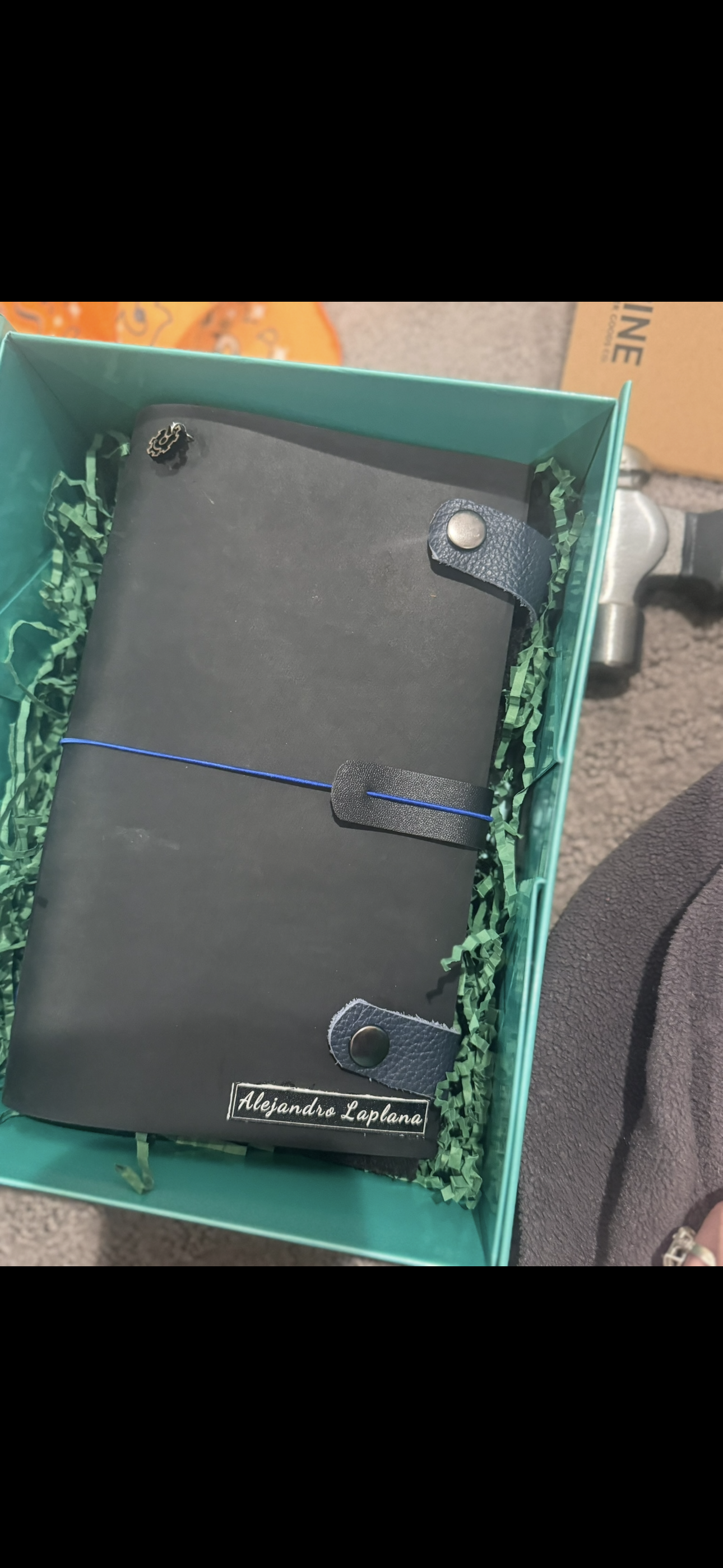 Personalized refillable notebooks