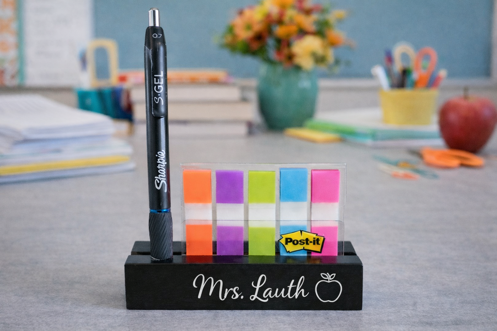 Personalized Wood Desk Organizer – Pen Holder & Sticky Note Stand